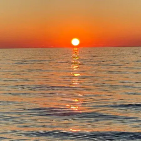 W Miedzywodziu Z Parkingiem דירה *