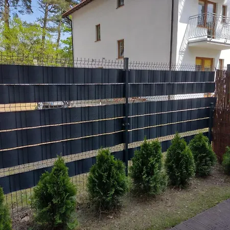 W Miedzywodziu Z Parkingiem